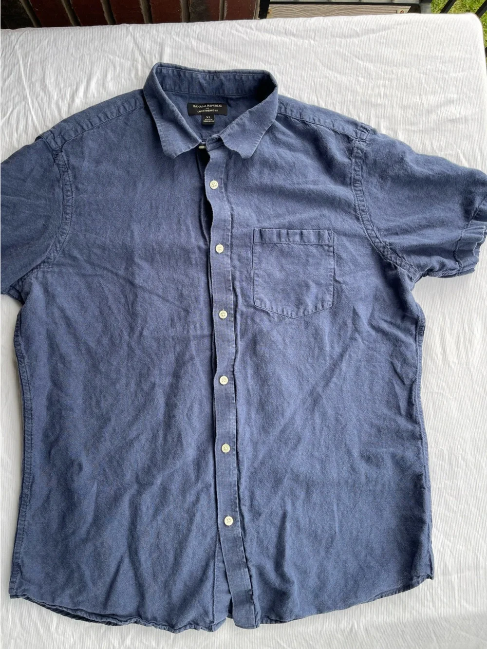 XL Linen Banana Republic Blue Short-Sleeve Button-Down Shirt